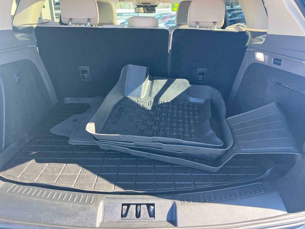 Certified 2022 Lincoln Corsair AWD w/ Premium Package image 18