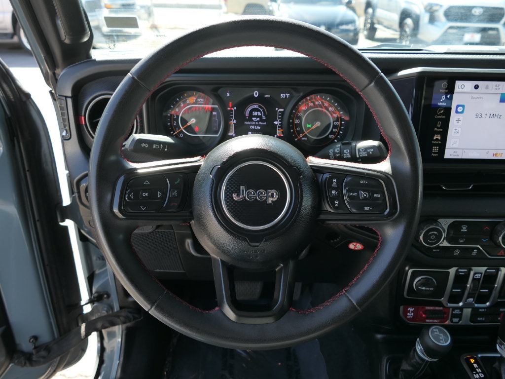 Used 2024 Jeep Wrangler Unlimited Rubicon AWD/4WD image 16