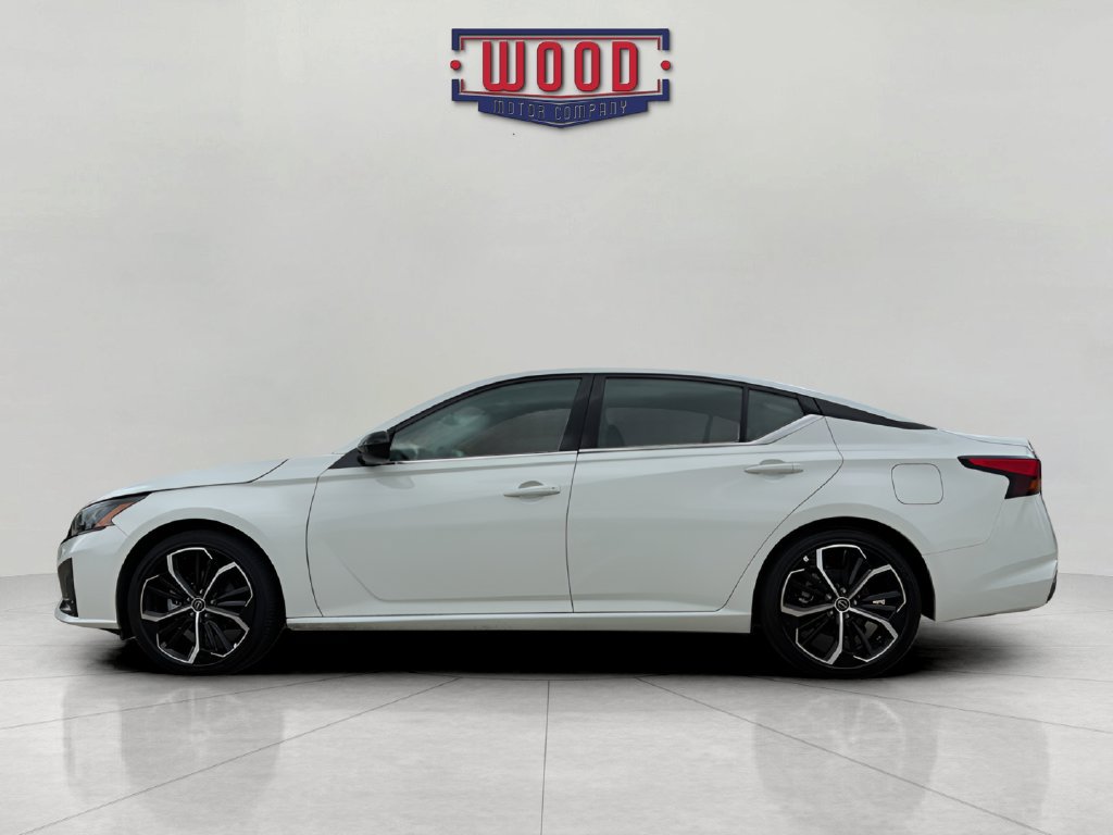 Used 2026 Nissan Altima 2.5 SR FWD image 5