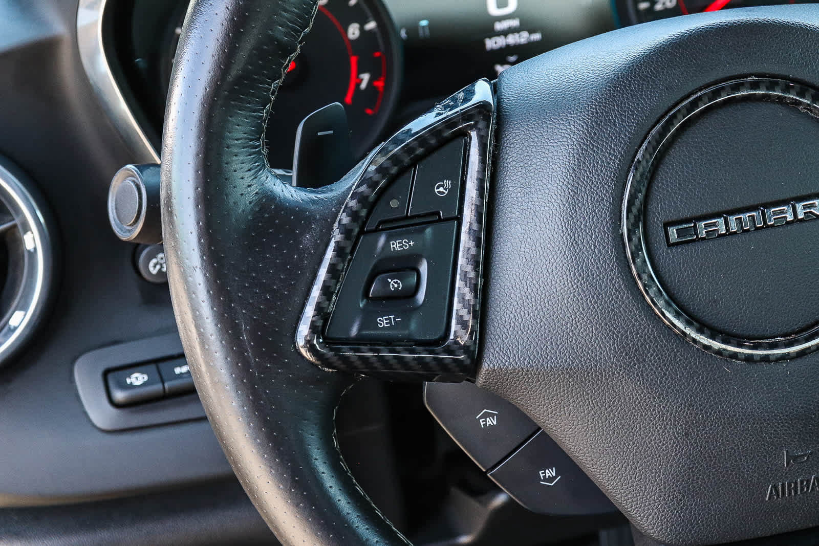 Used 2018 Chevrolet Camaro SS w/ Redline Edition RWD image 19