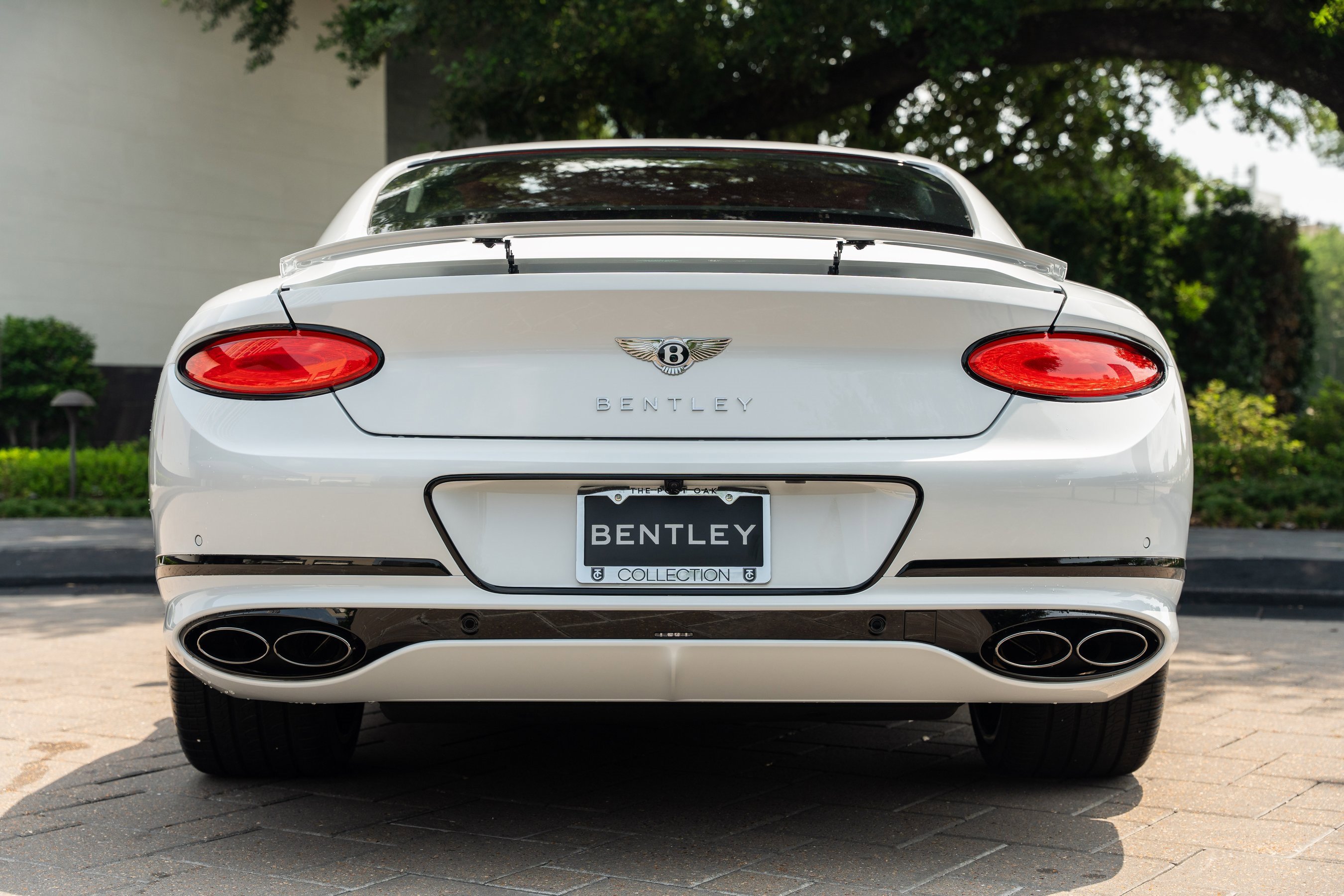 Used 2024 Bentley Continental GT Azure image 25