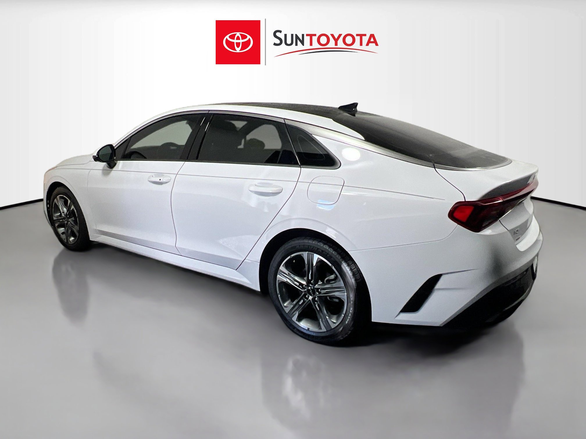 Used 2023 Kia K5 EX w/ EX Premium Package image 6