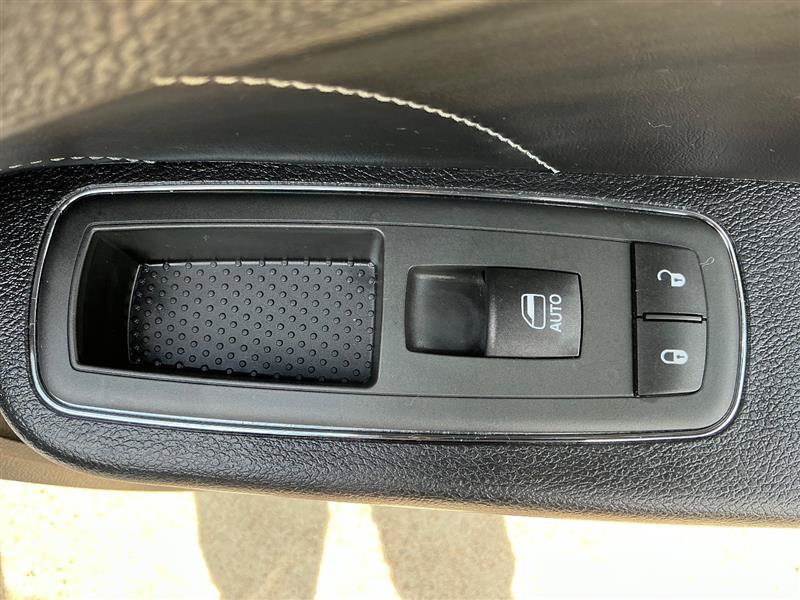 Used 2012 Dodge Charger R/T RWD image 34