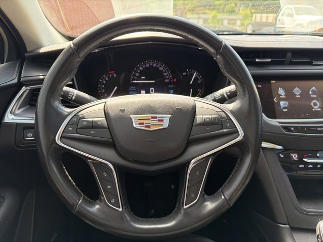 Used 2019 Cadillac XT5 Luxury AWD/4WD image 18