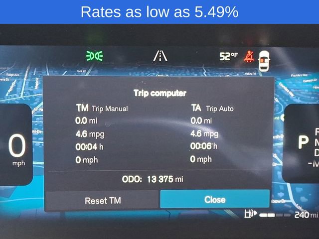 Certified 2025 Volvo V60 B5 Cross Country Plus image 25