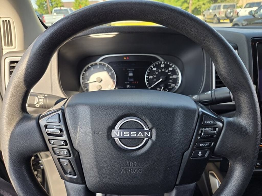 Used 2023 Nissan Frontier SV w/ Technology Package RWD image 24