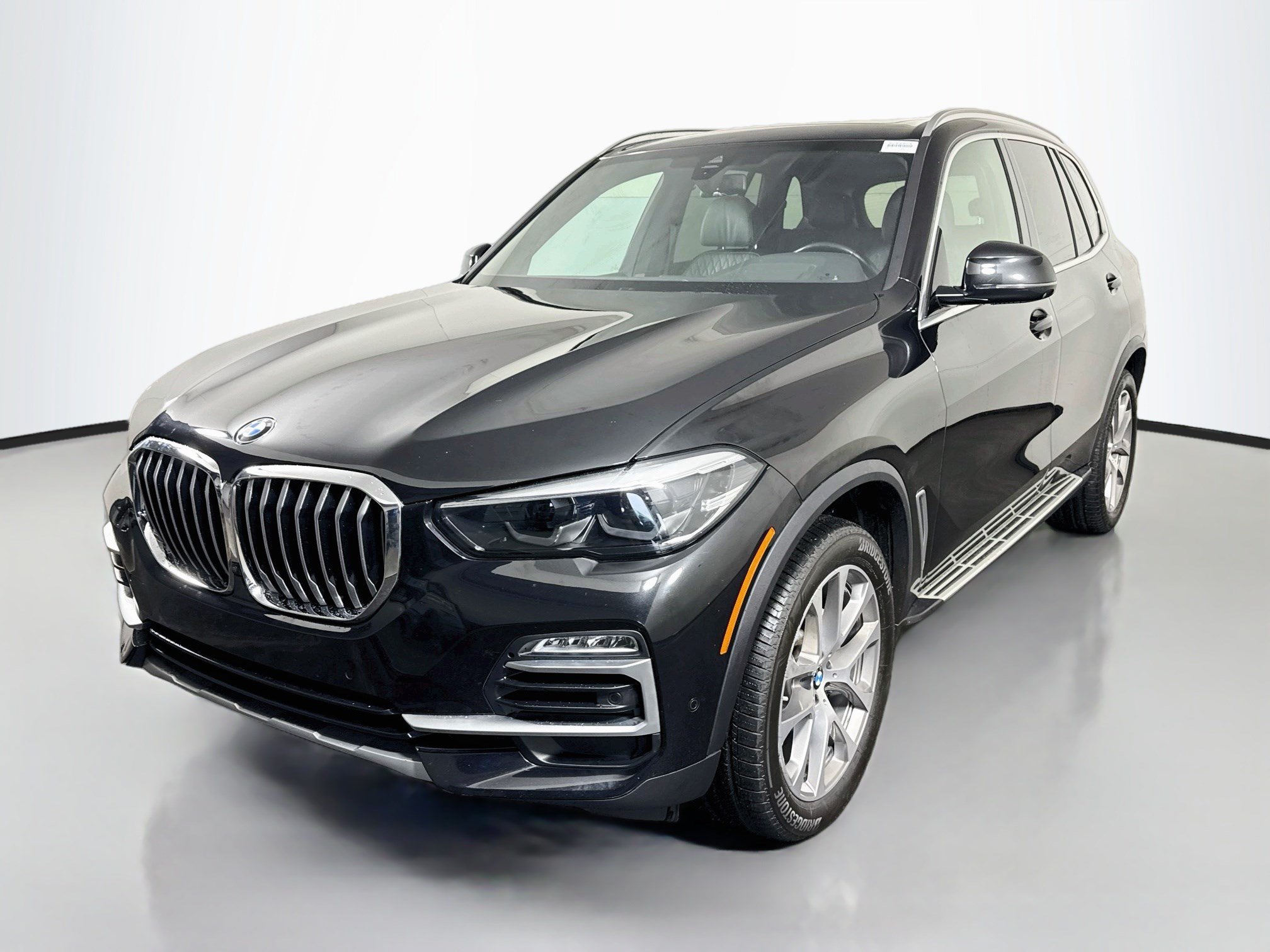 Used 2021 BMW X5 xDrive40i w/ Premium Package AWD/4WD image 4