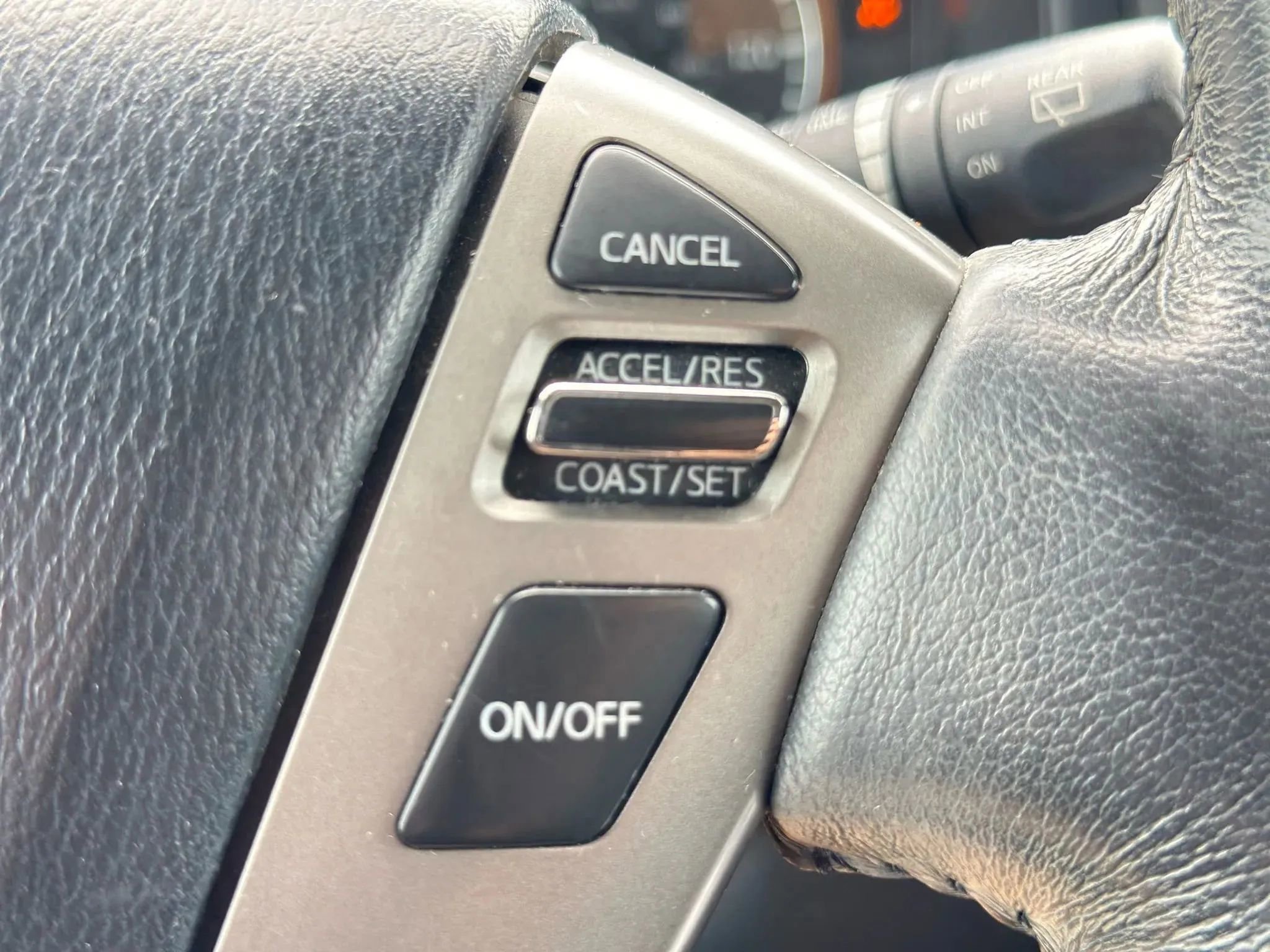 Used 2015 Nissan Armada SL image 39