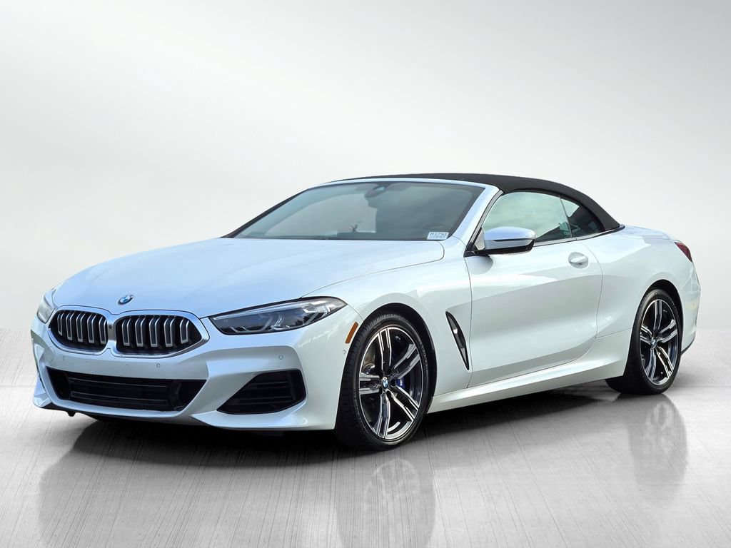 Used 2025 BMW 840i Convertible w/ Driving Assistance Package RWD image 8