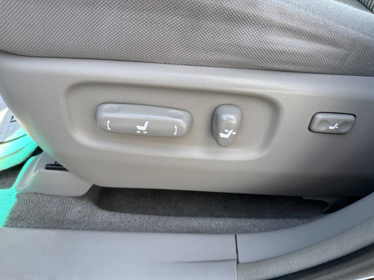 Used 2007 Toyota Highlander Sport image 18