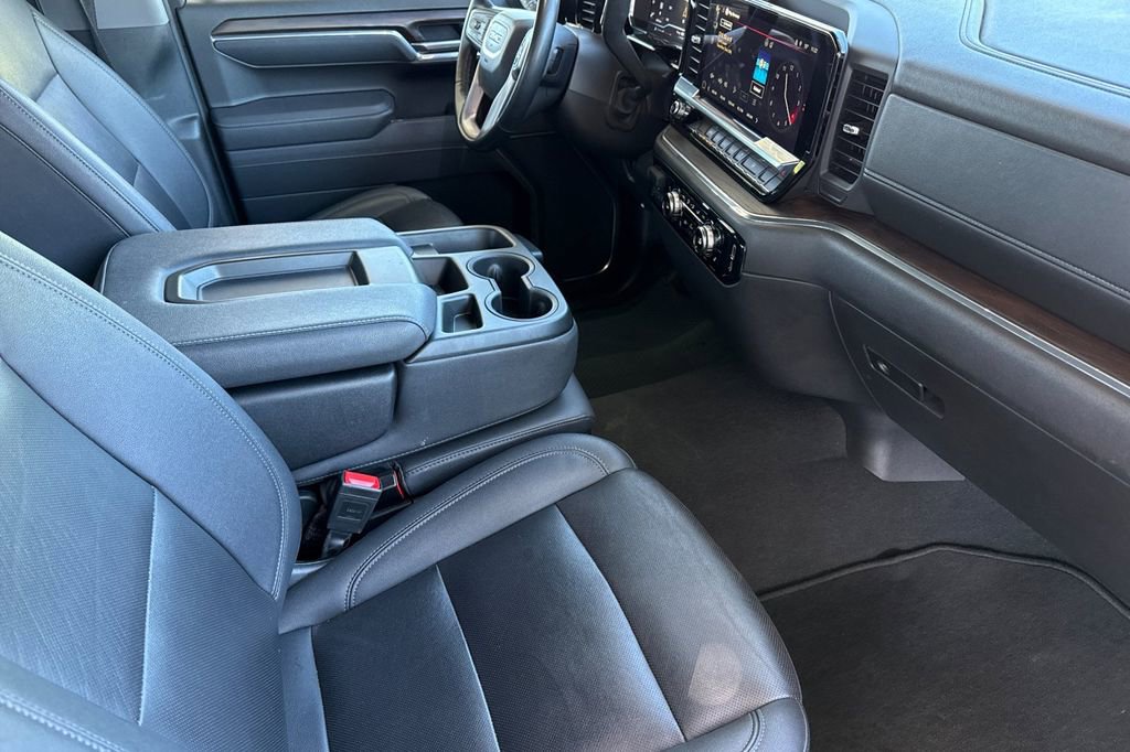Used 2025 GMC Sierra 1500 SLT RWD image 24