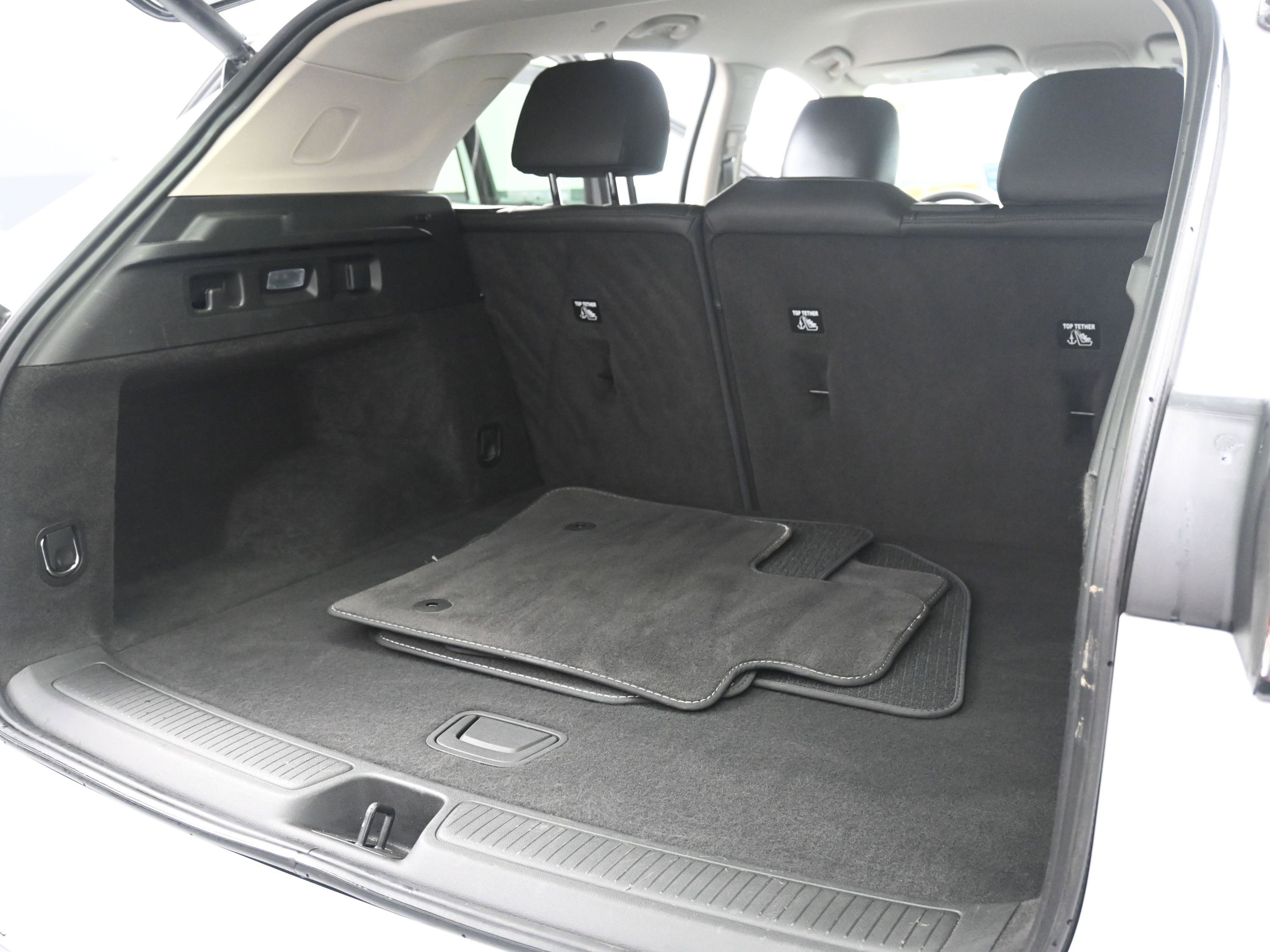 Used 2023 Buick Envision Essence image 24