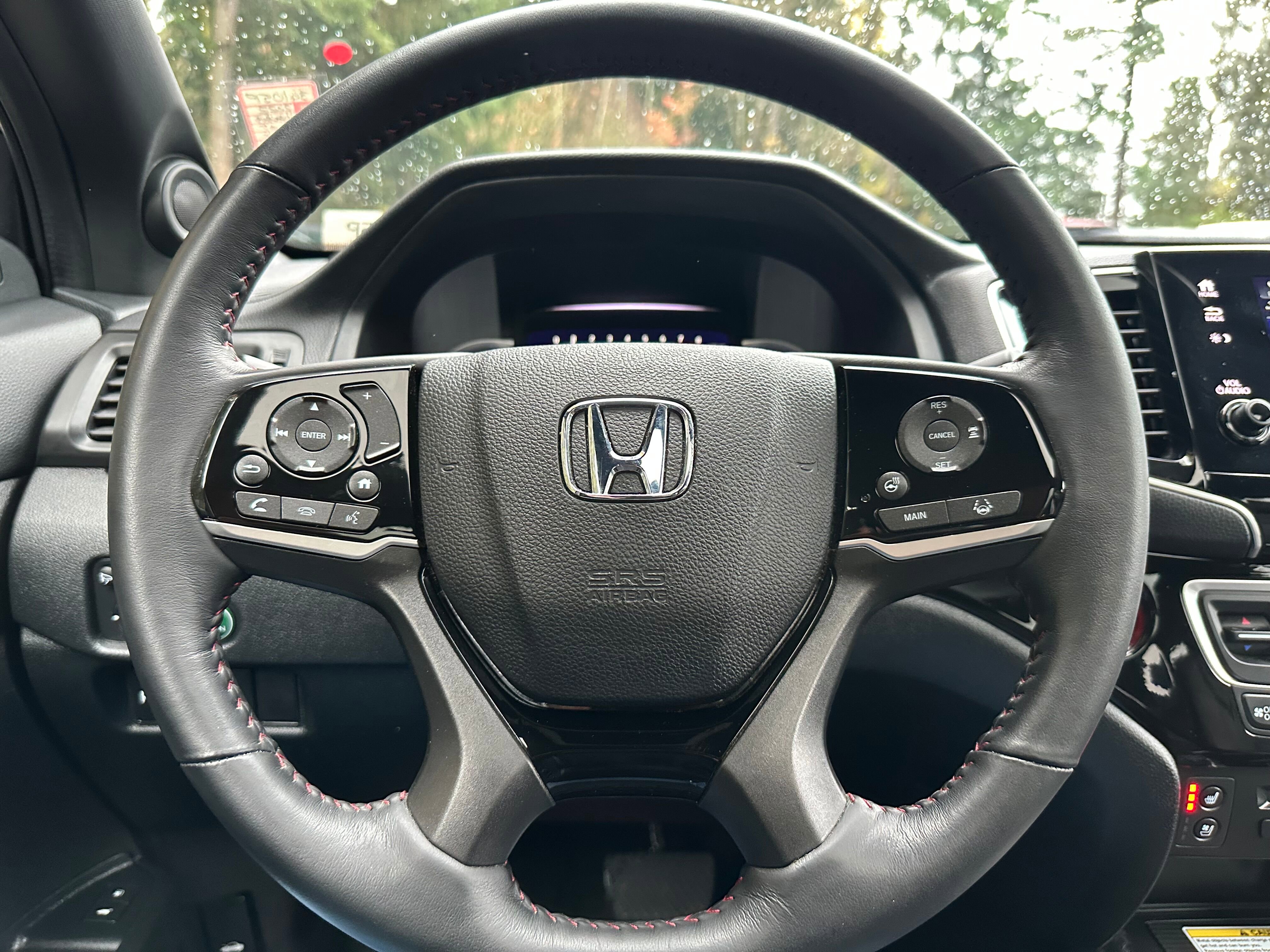 Used 2022 Honda Pilot Black Edition image 25