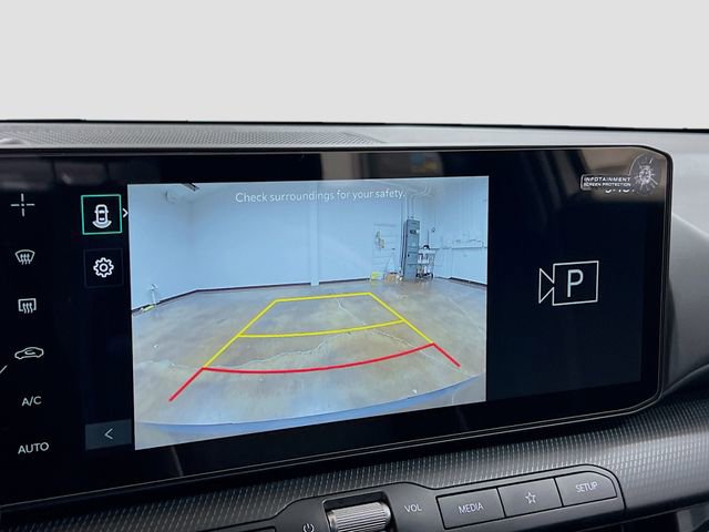 New 2025 Kia K4 GT-Line w/ GT-Line Sunroof Package image 14