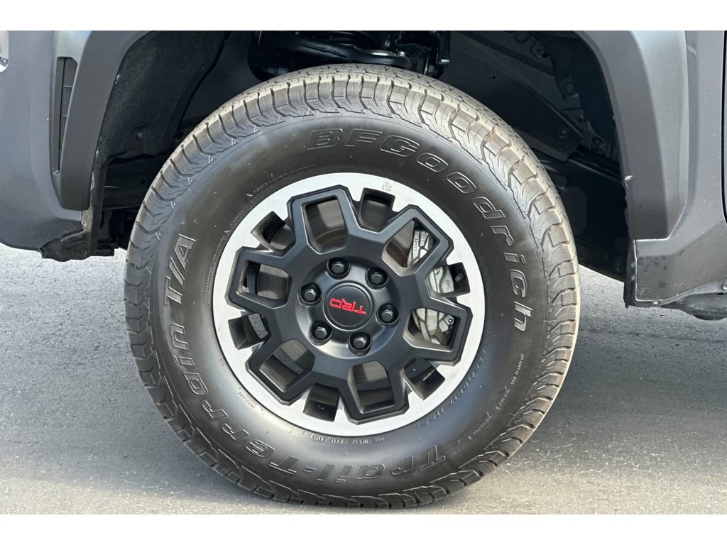Certified 2026 Toyota Tacoma TRD Off-Road w/ TRD Off Road Upgrade Package AWD/4WD image 32