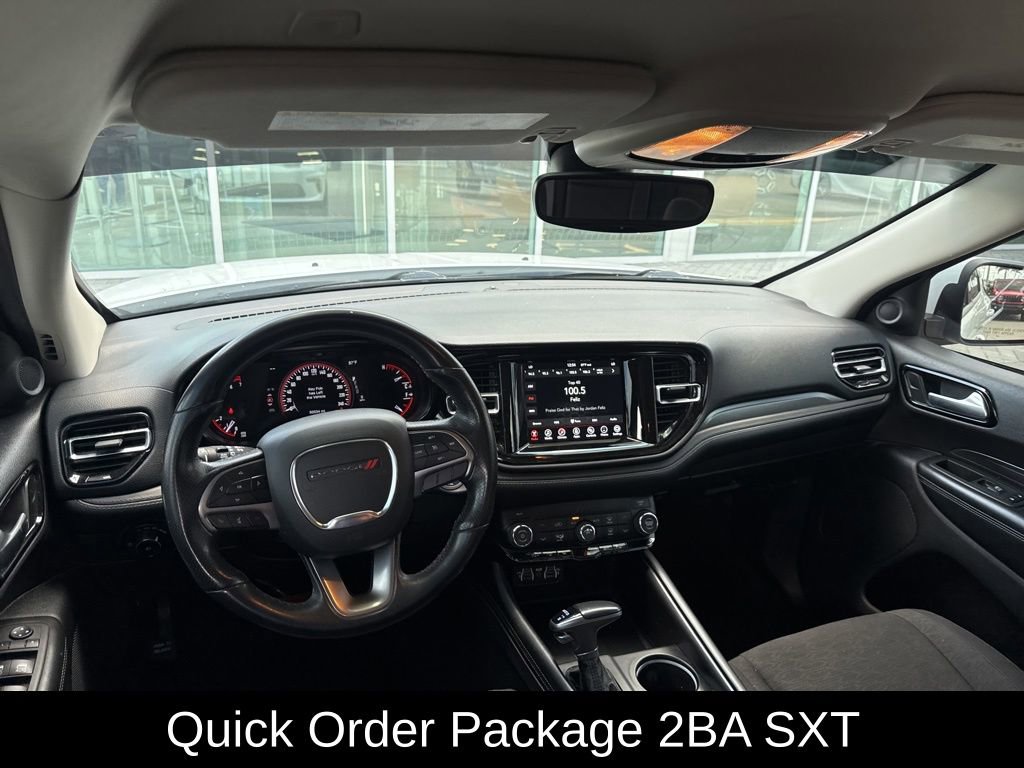 Used 2022 Dodge Durango SXT AWD/4WD image 3