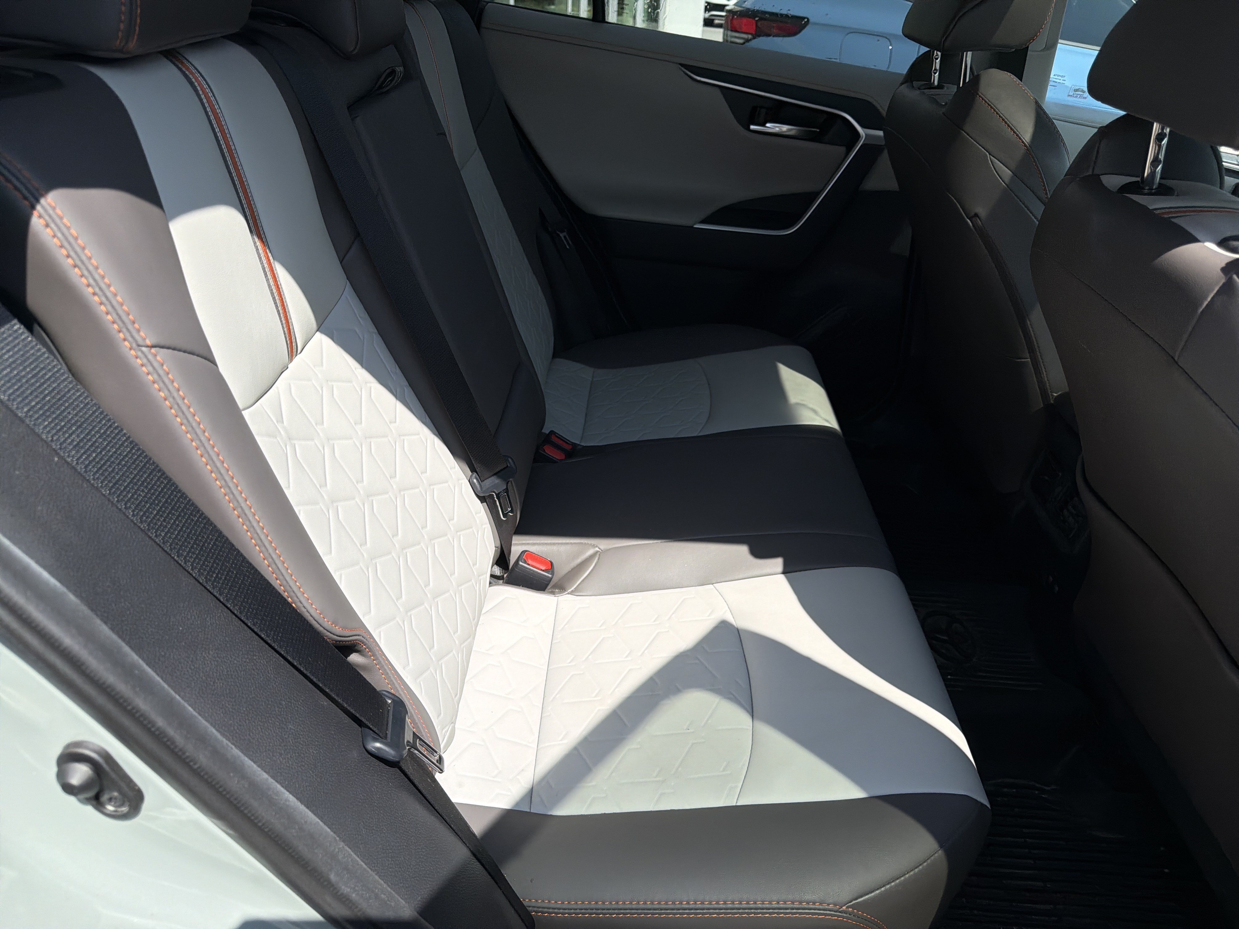 Used 2019 Toyota RAV4 Adventure AWD/4WD image 20