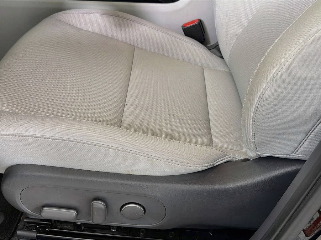 Used 2024 Hyundai Kona SEL FWD image 20