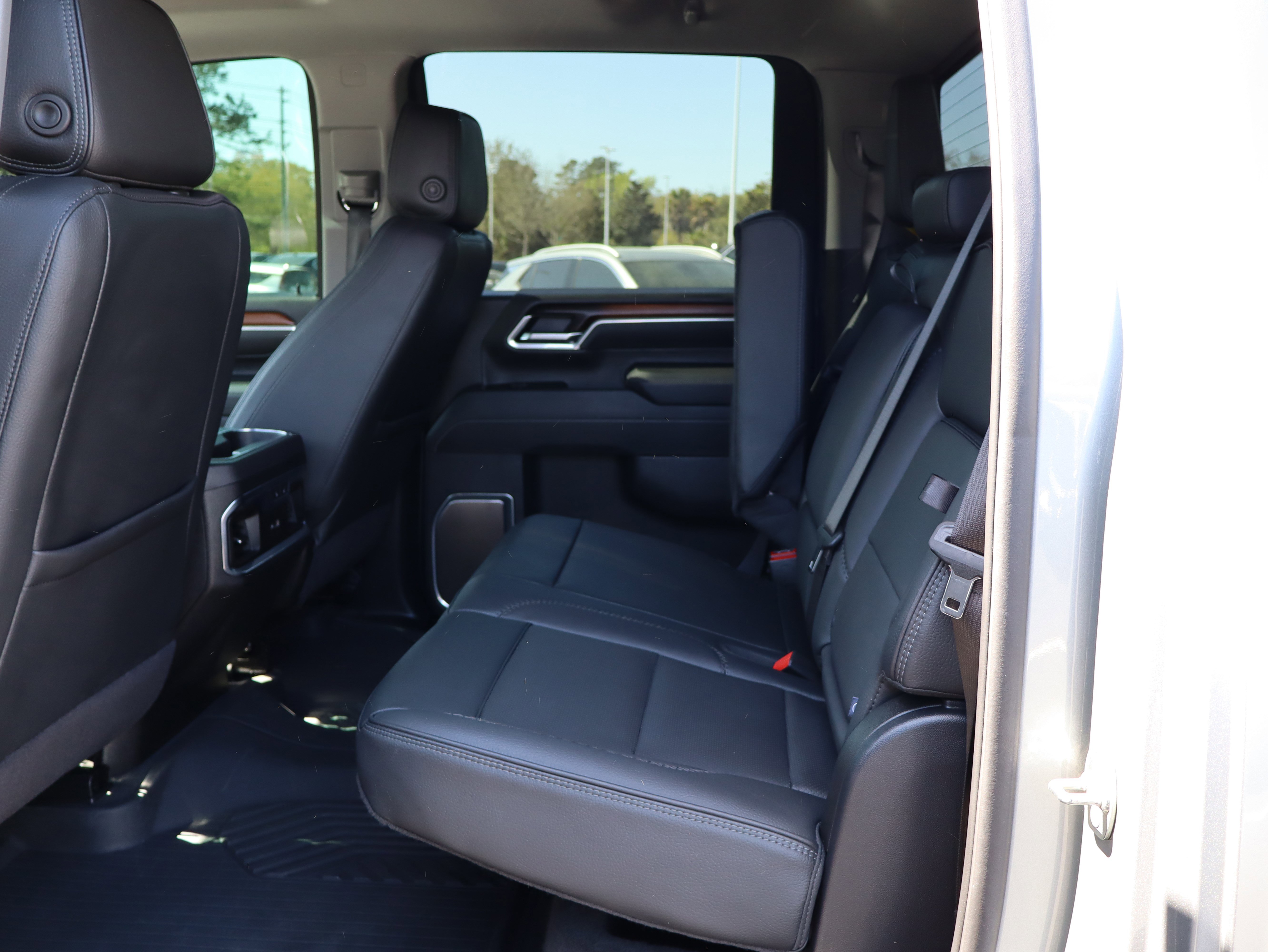 Used 2025 GMC Sierra 2500 Denali w/ Denali Reserve Package image 42