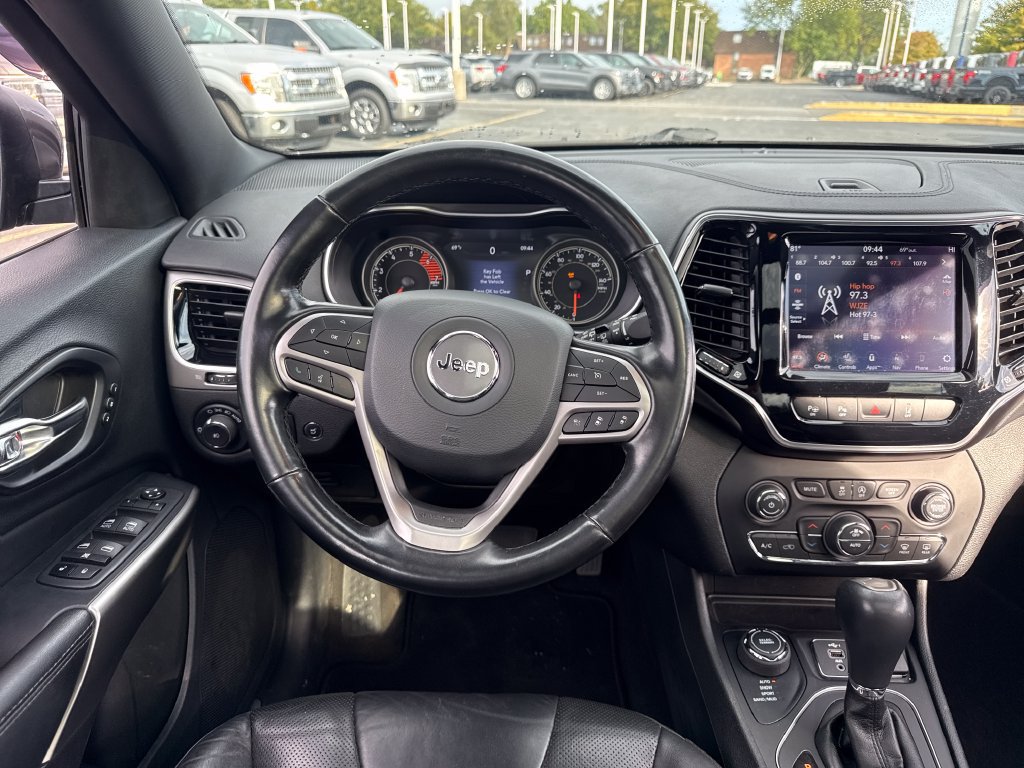 Used 2021 Jeep Cherokee High Altitude AWD/4WD image 21