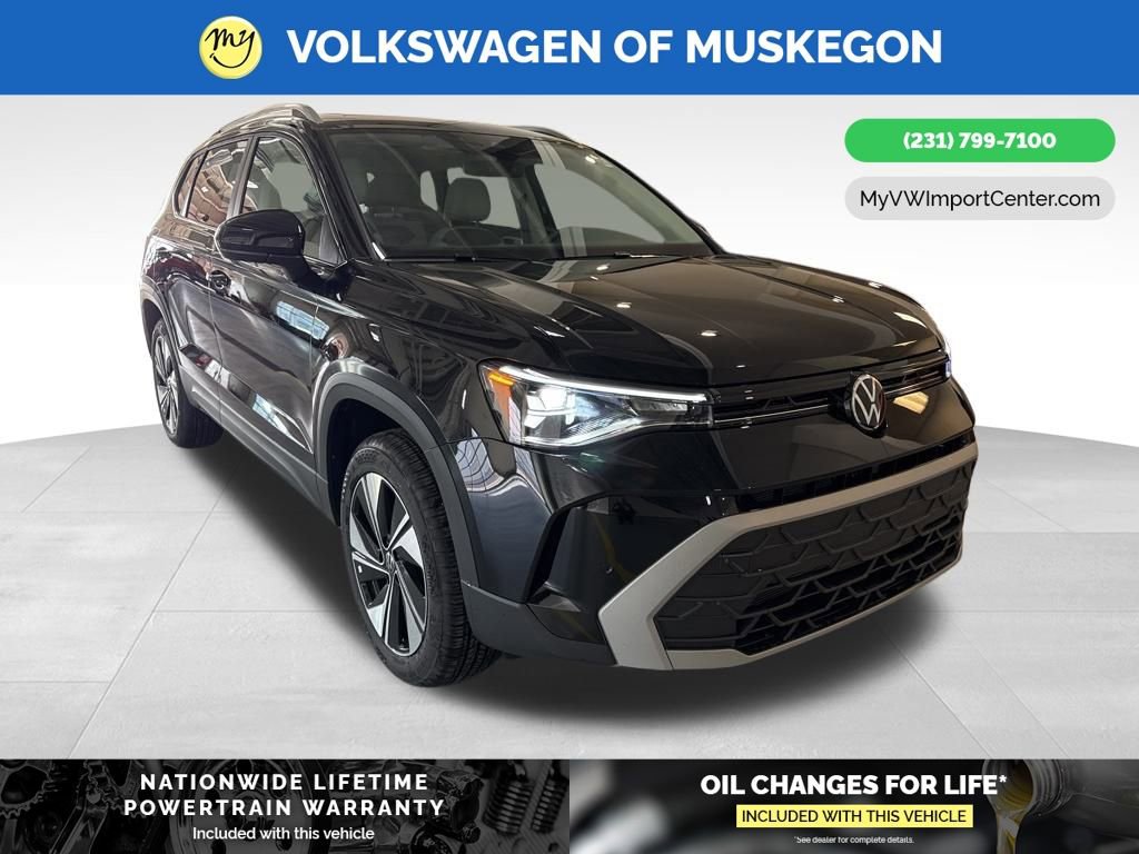 New 2026 Volkswagen Taos SE image 1