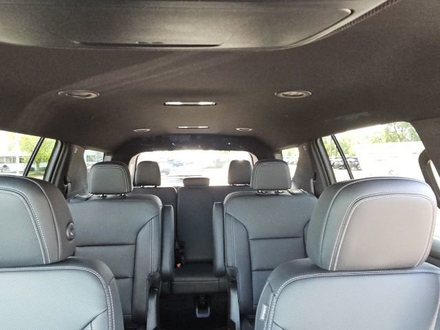 New 2026 Chevrolet Traverse LT w/ Driver Confidence Package image 28