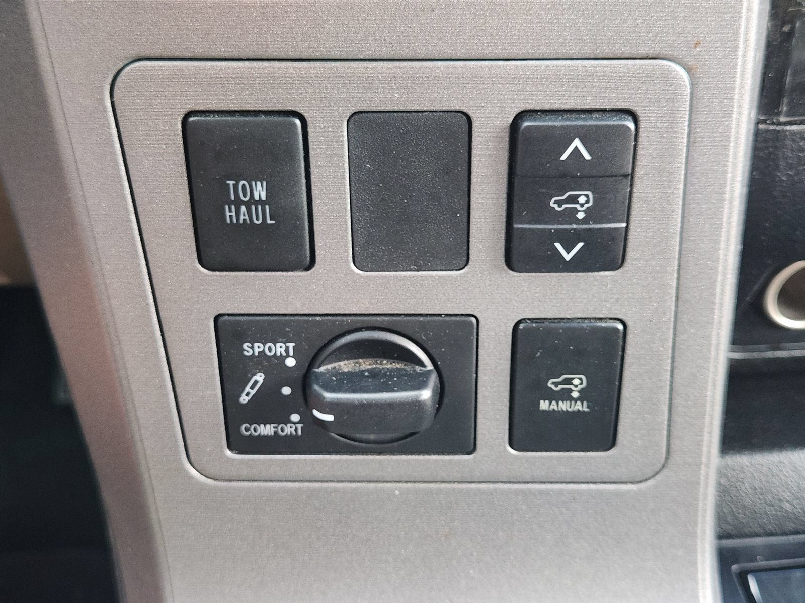 Used 2016 Toyota Sequoia Platinum RWD image 22