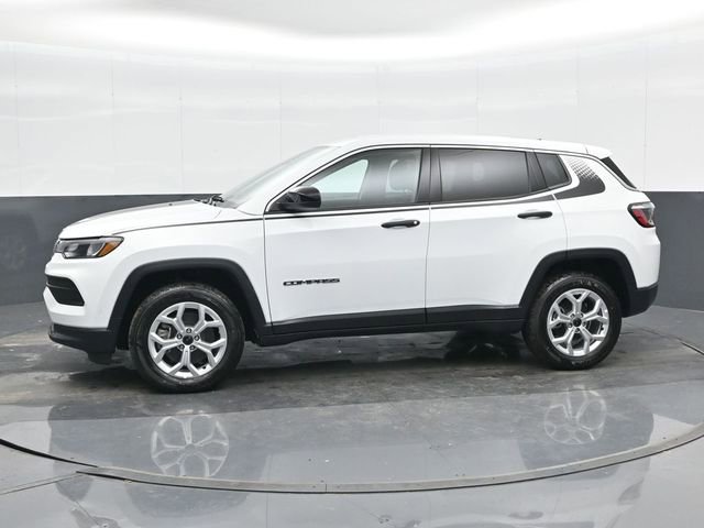 Used 2025 Jeep Compass Sport w/ Mopar Graphics Package AWD/4WD image 10