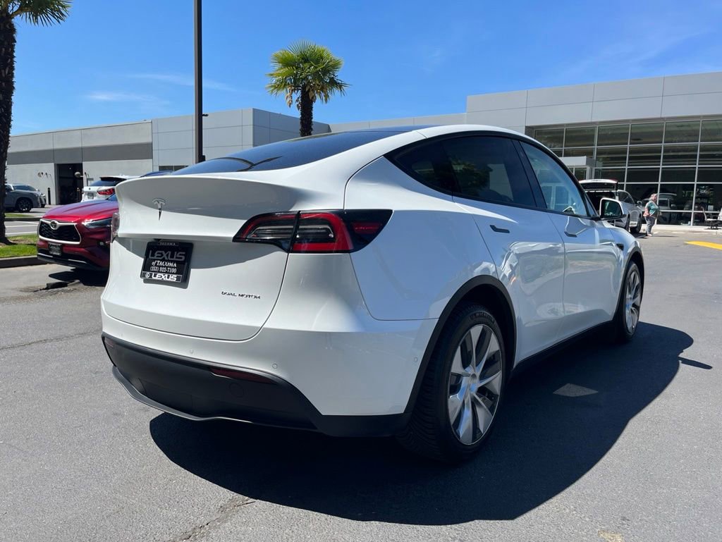 Used 2021 Tesla Model Y Long Range AWD/4WD image 5