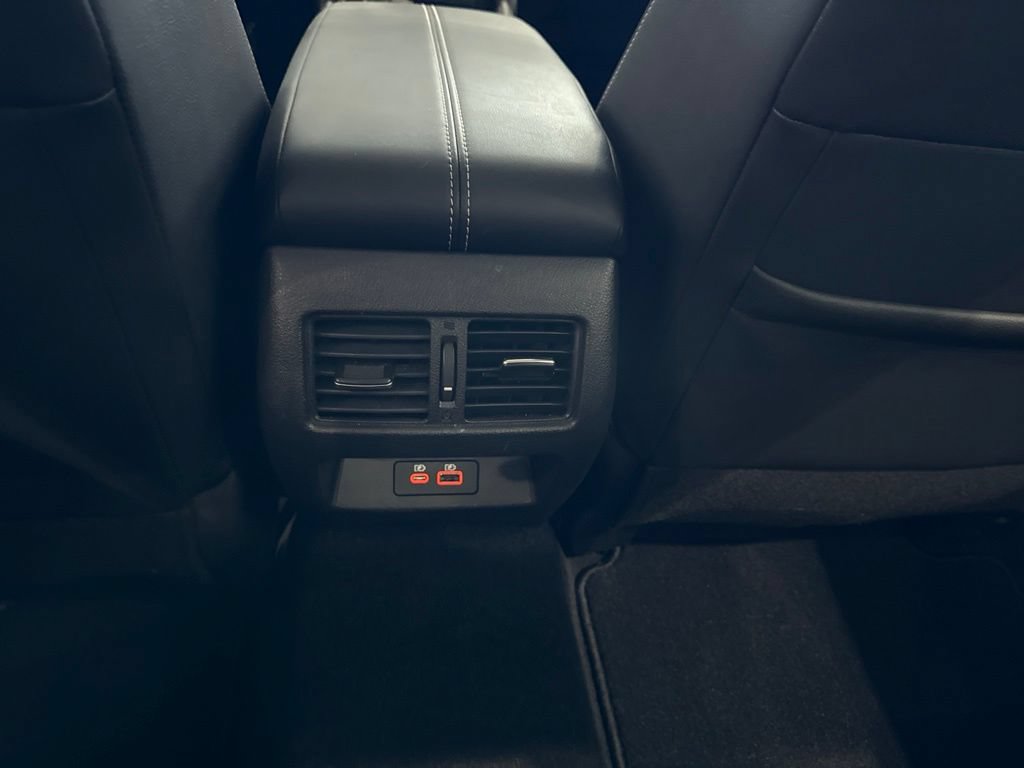 Used 2025 Nissan Altima 2.5 SL AWD/4WD image 19