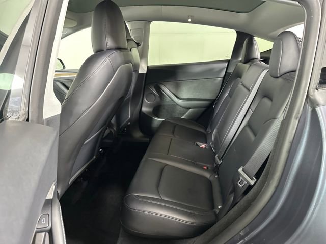 Used 2023 Tesla Model Y Long Range image 24