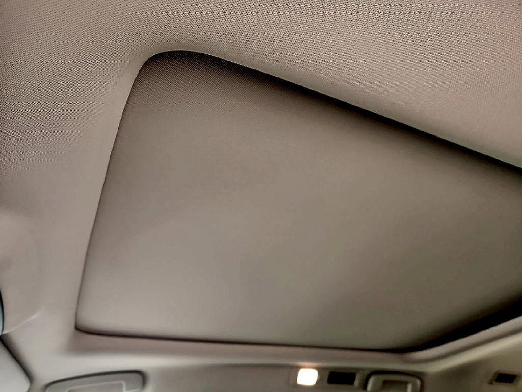 New 2026 Nissan Pathfinder Platinum w/ Cargo Package FWD image 23