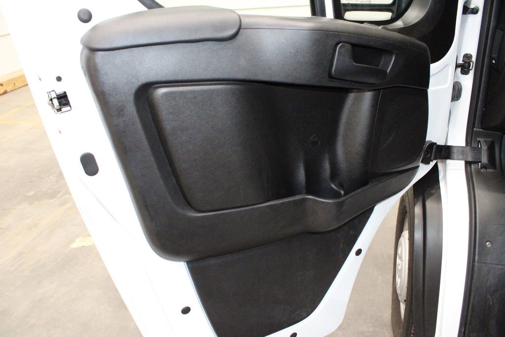 Used 2023 RAM ProMaster 2500 image 13
