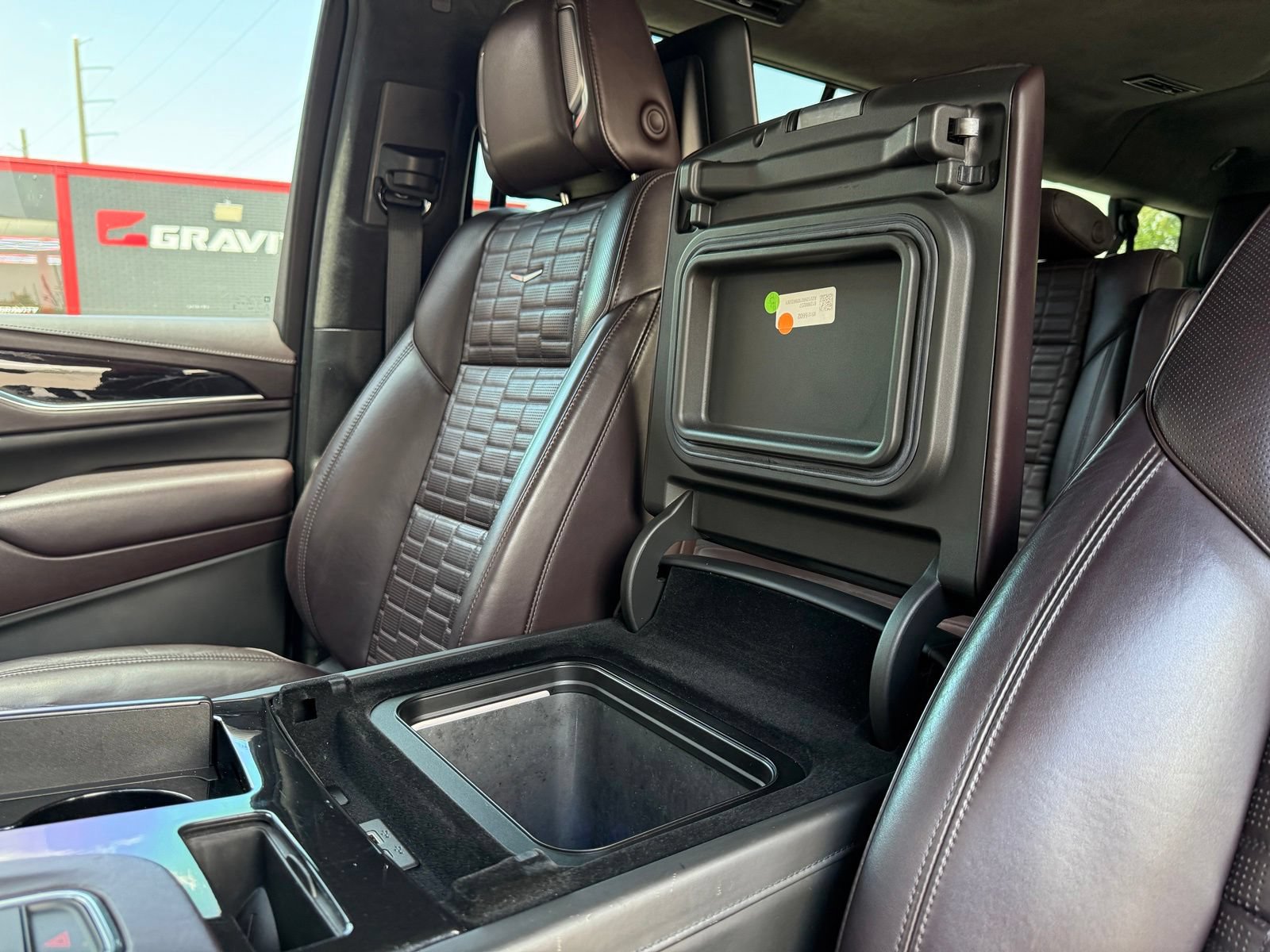 Used 2022 Cadillac Escalade ESV Sport Platinum AWD/4WD image 20
