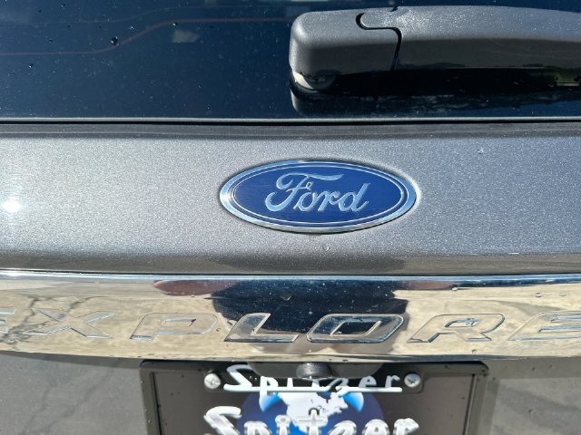 Used 2023 Ford Explorer Limited w/ Equipment Group 301A AWD/4WD image 53