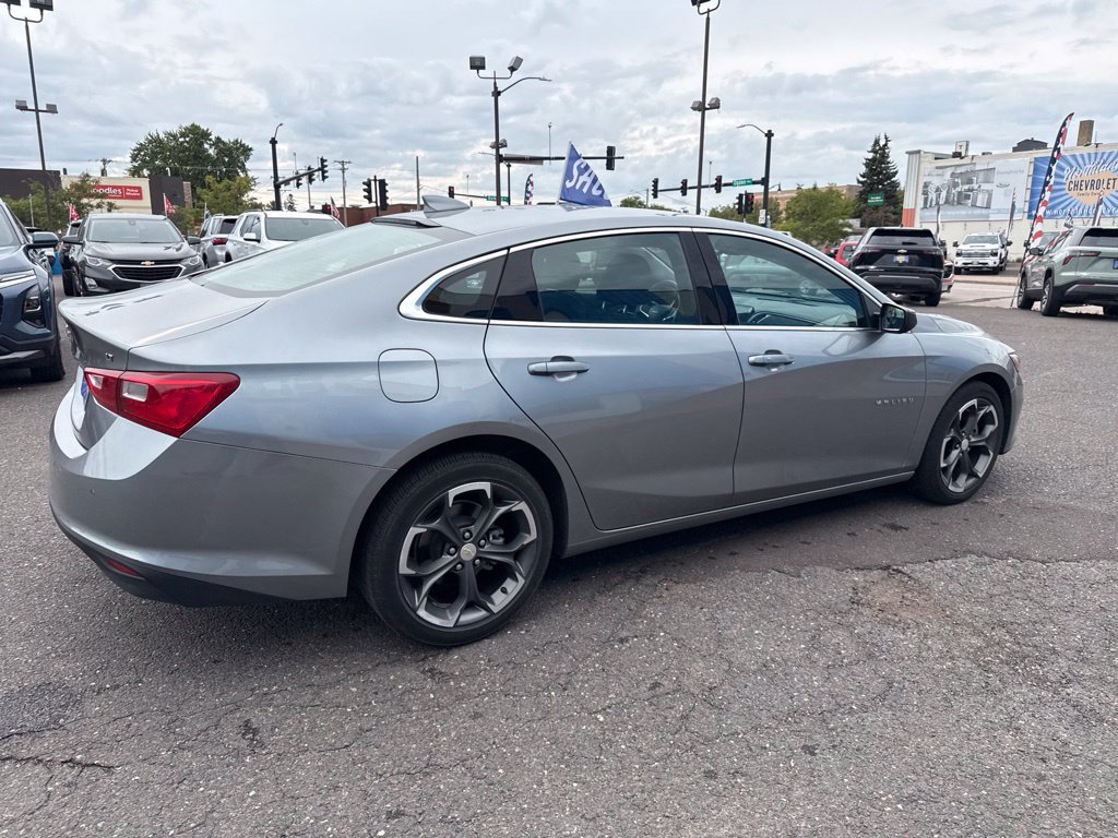Used 2024 Chevrolet Malibu LT FWD image 10
