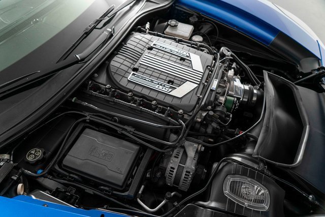 Used 2015 Chevrolet Corvette Z06 w/ 3LZ Preferred Equipment Group image 29