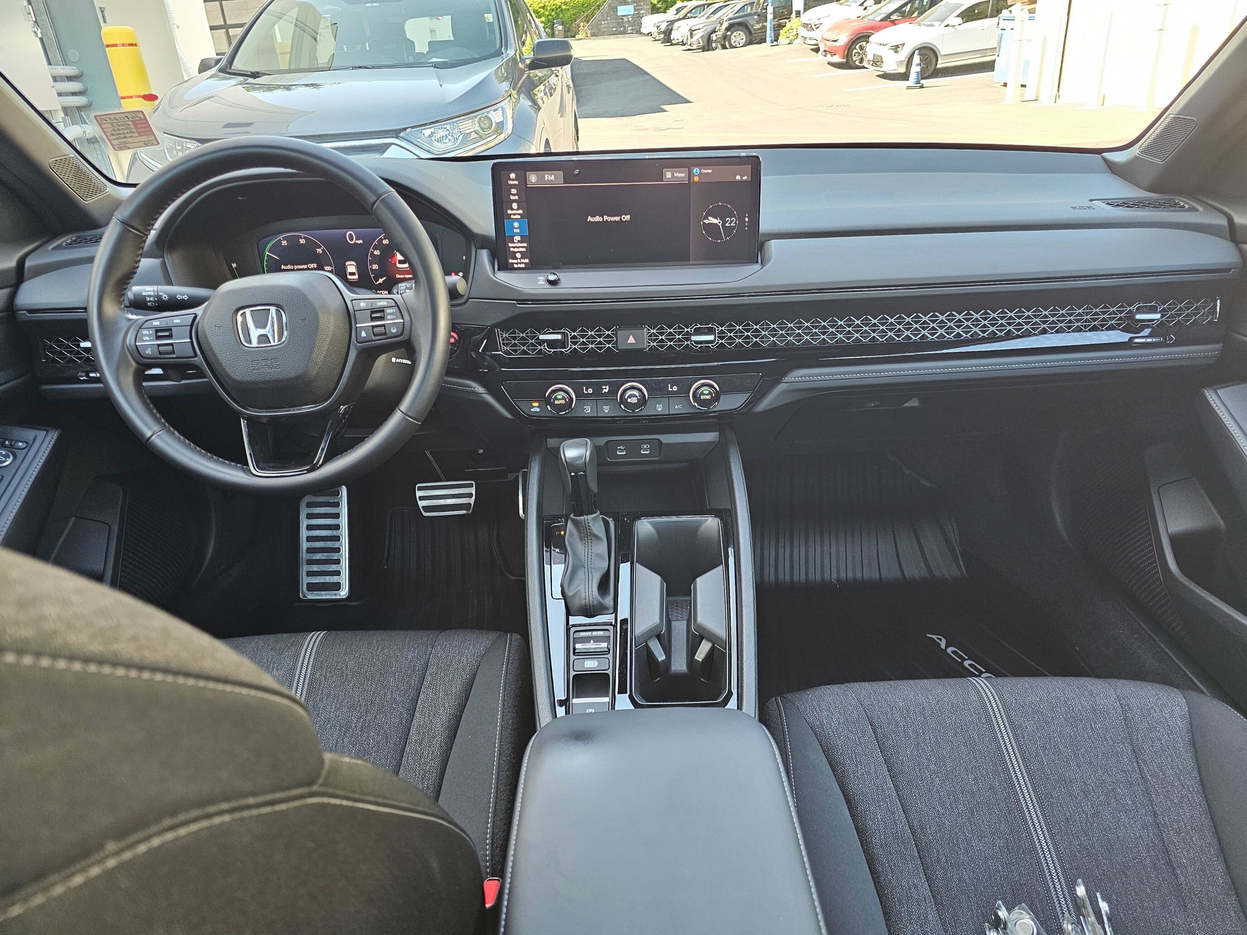 Used 2023 Honda Accord Sport image 18