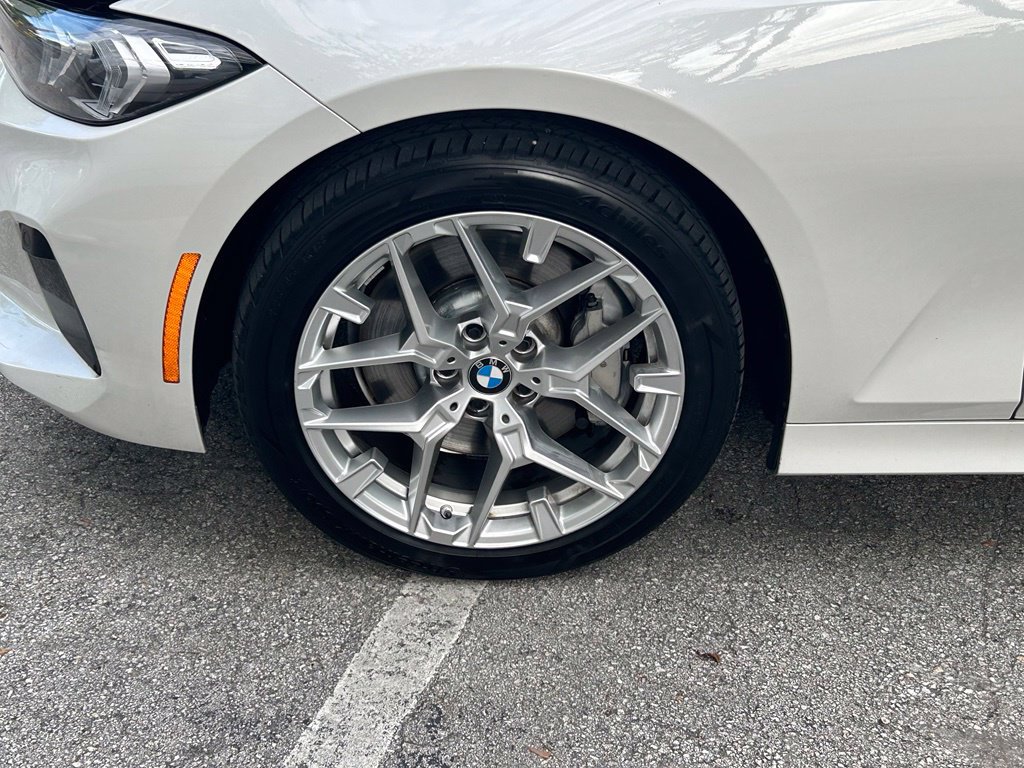 Used 2025 BMW 330i Sedan w/ Convenience Package RWD image 26