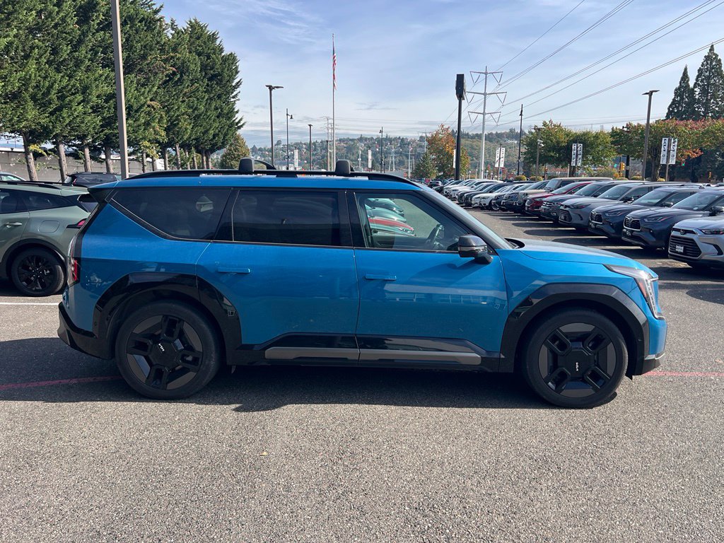Used 2024 Kia EV9 GT-Line AWD/4WD image 8