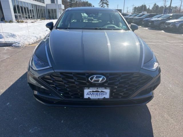 Used 2022 Hyundai Sonata Limited FWD image 2