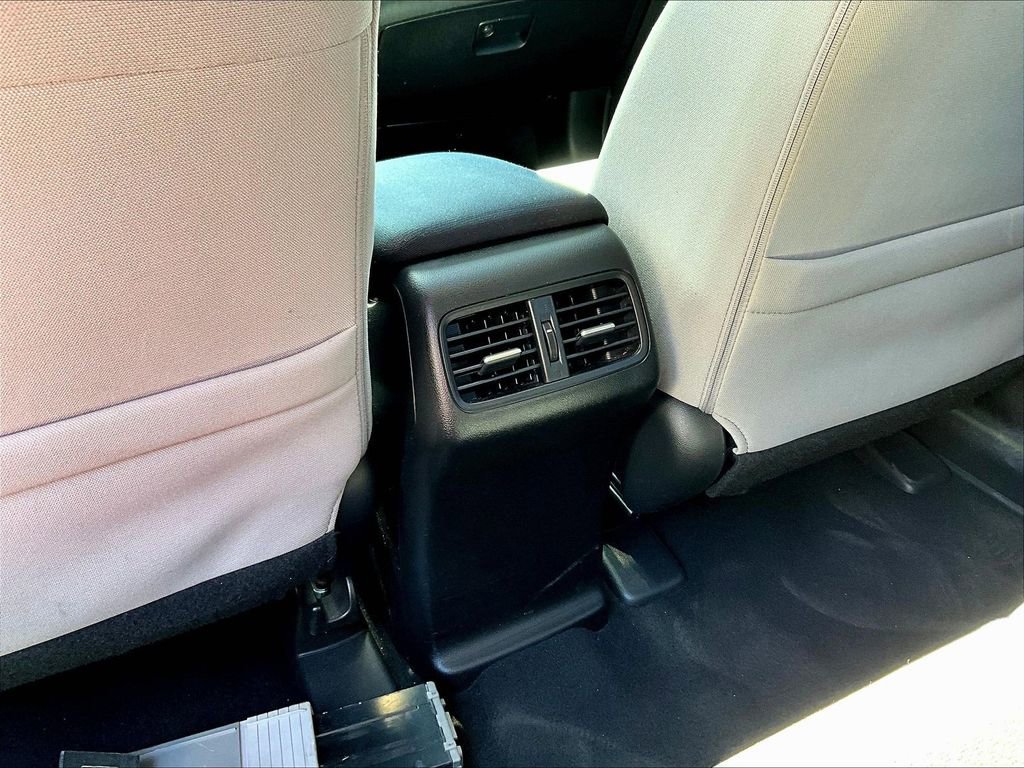 Used 2015 Honda CR-V EX image 24