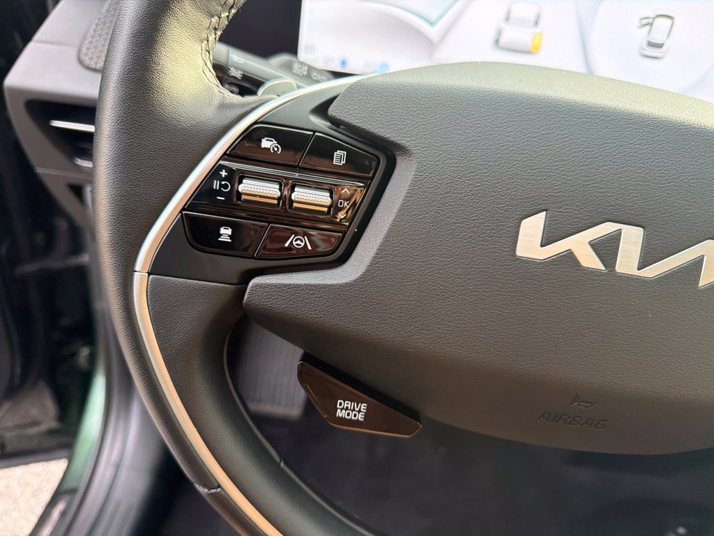 Certified 2023 Kia EV6 GT-Line AWD/4WD image 15