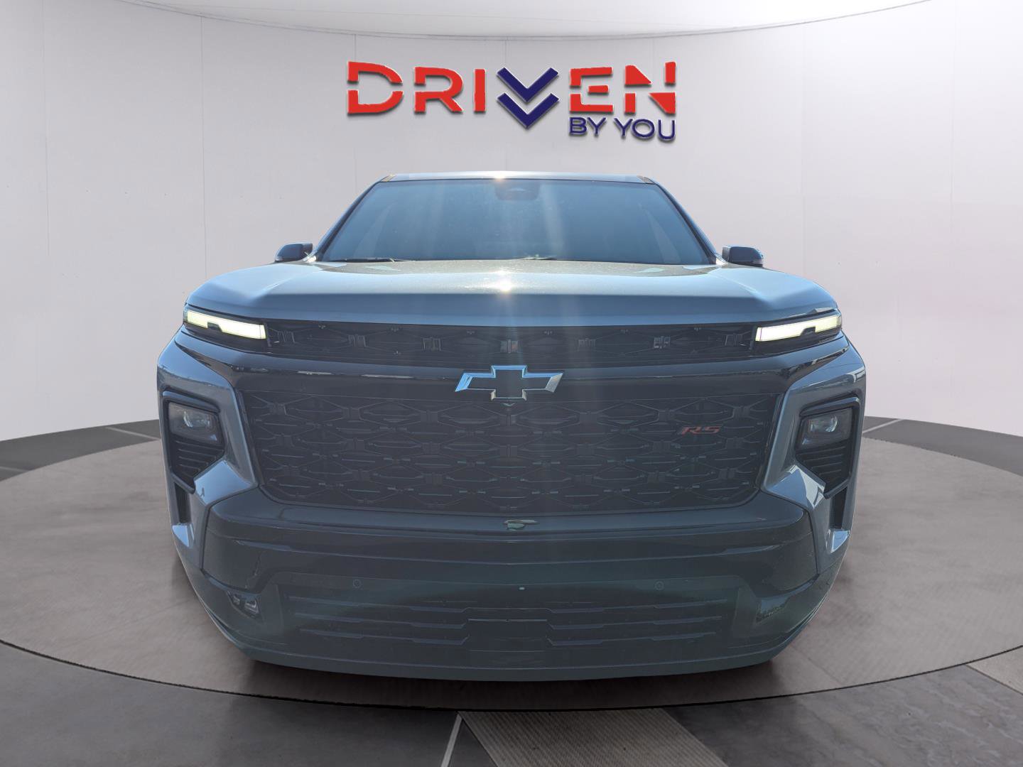 New 2026 Chevrolet Traverse RS w/ LPO, Floor Liner Package image 5