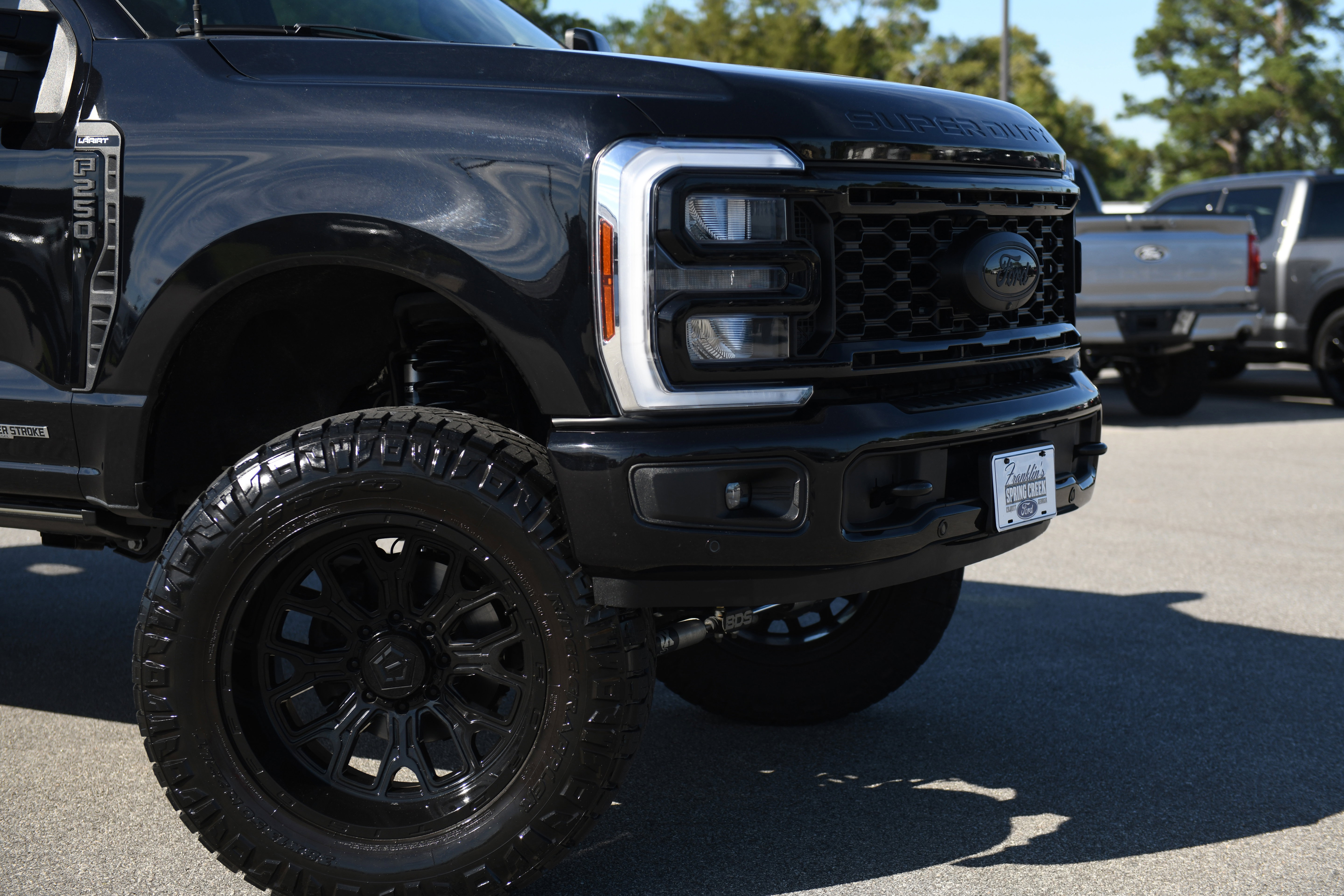 Used 2024 Ford F250 Lariat w/ Lariat Ultimate Package AWD/4WD image 3