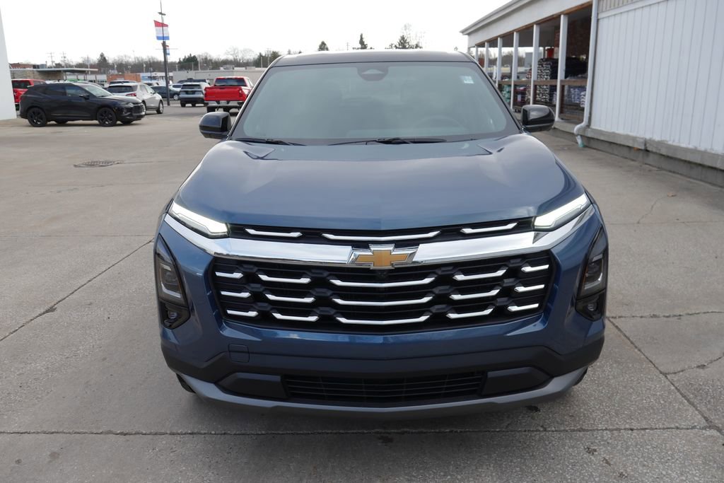 New 2026 Chevrolet Equinox LT image 3