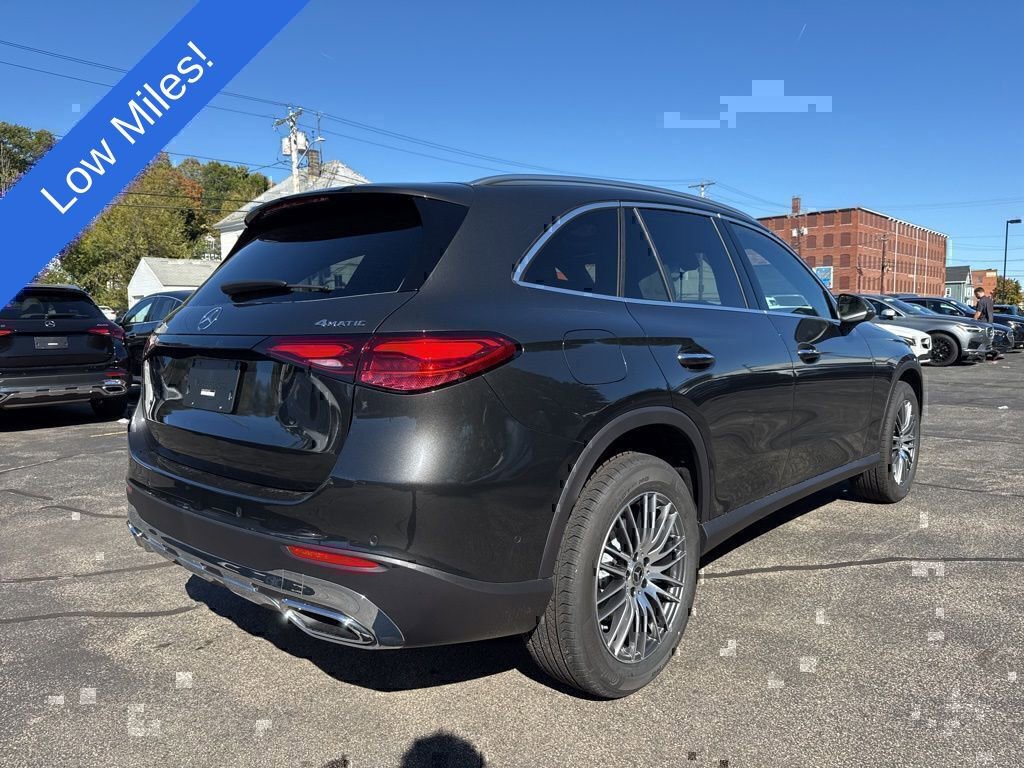 Used 2026 Mercedes-Benz GLC 300 4MATIC image 9