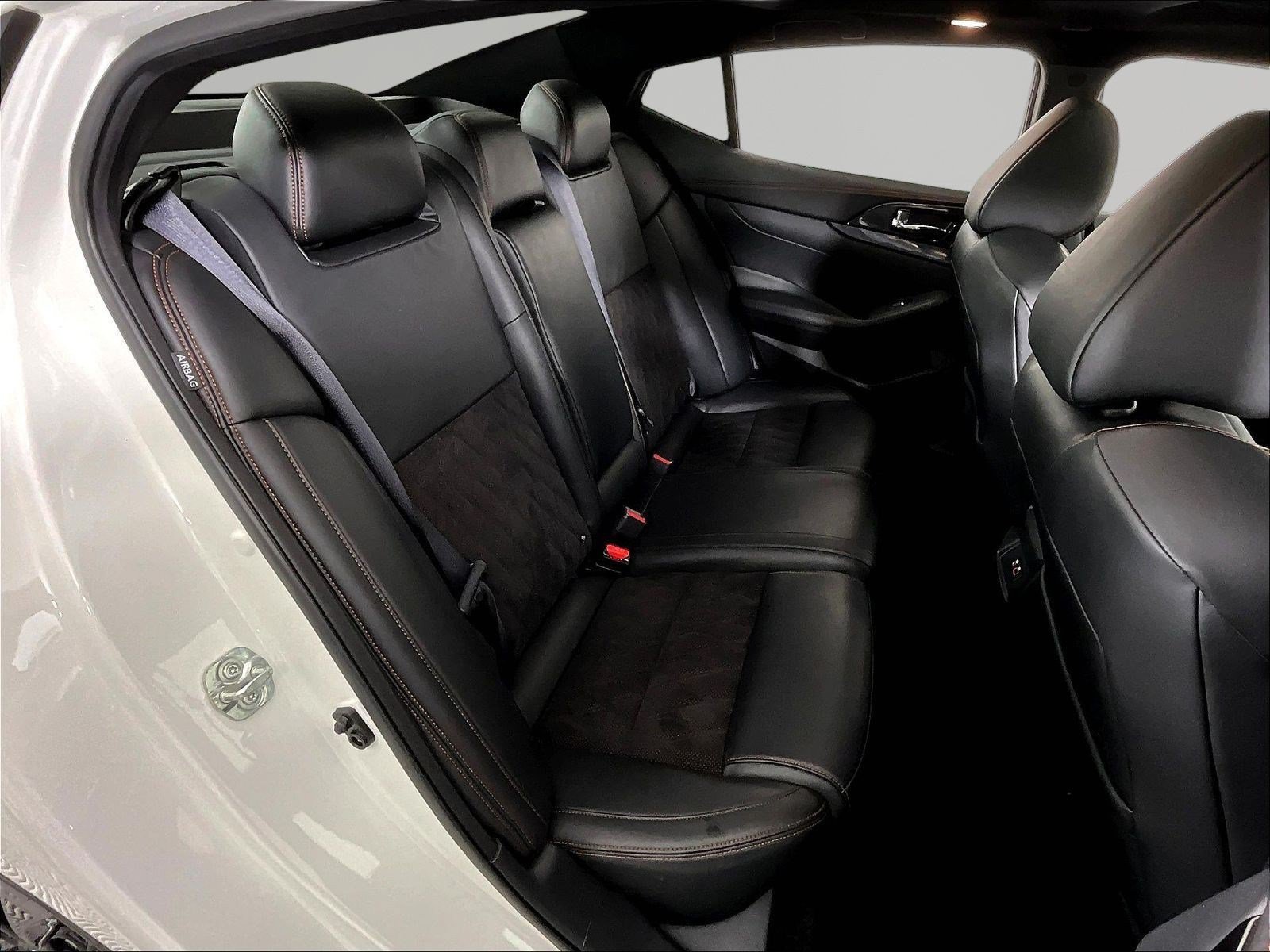 Used 2019 Nissan Maxima SR w/ Premium Package FWD image 25