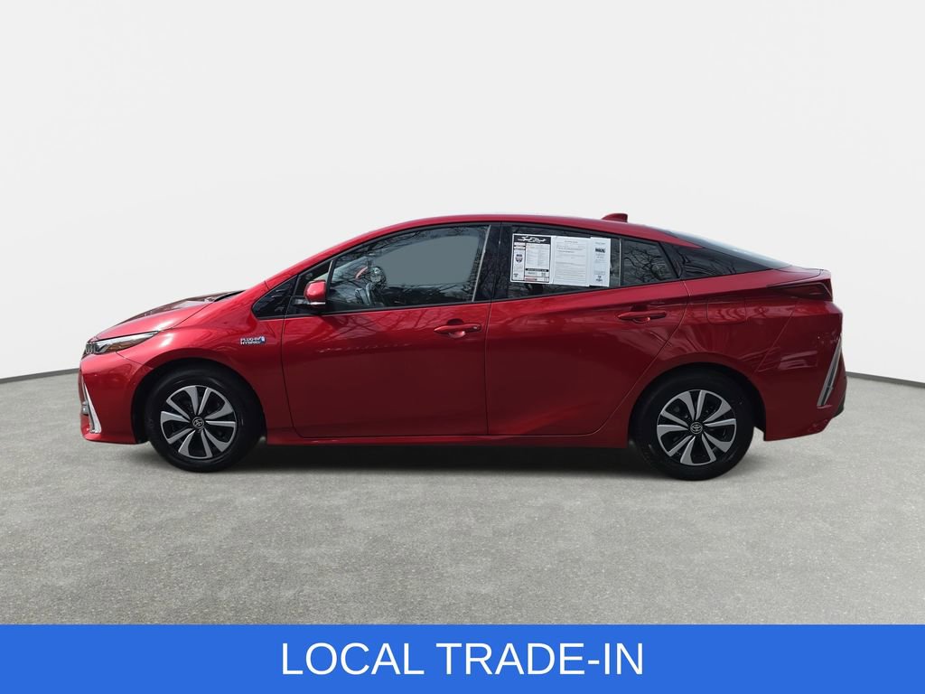 Used 2017 Toyota Prius Prime Advanced w/ Carpet Mat Package image 8