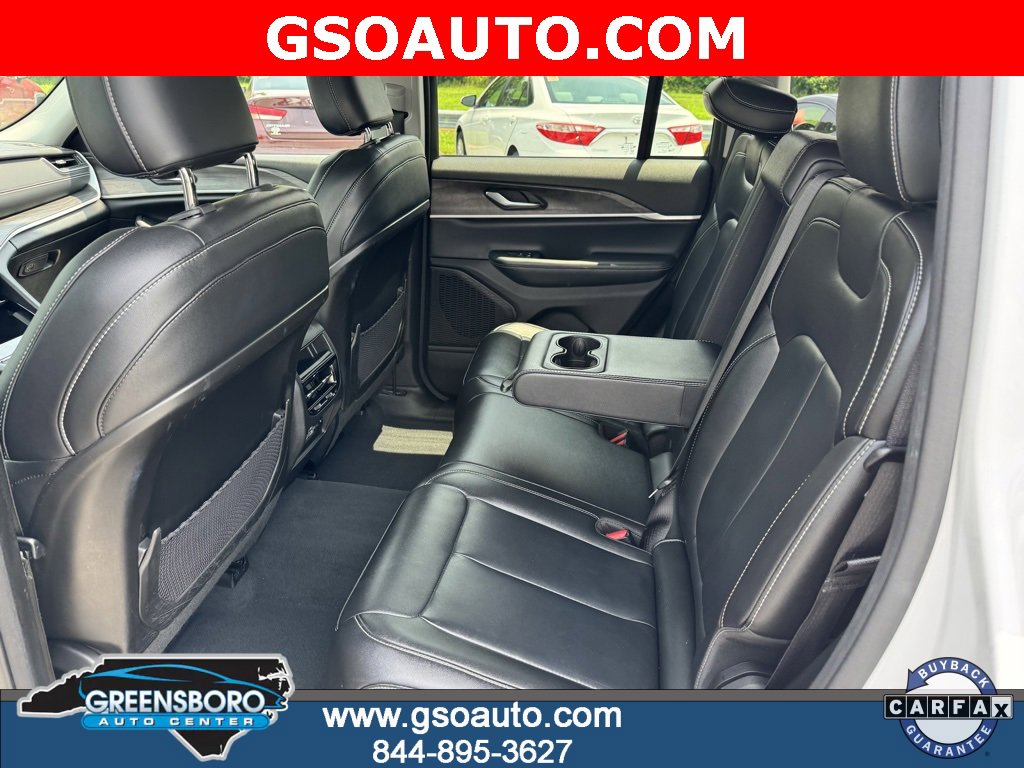 Used 2023 Jeep Grand Cherokee Limited image 20